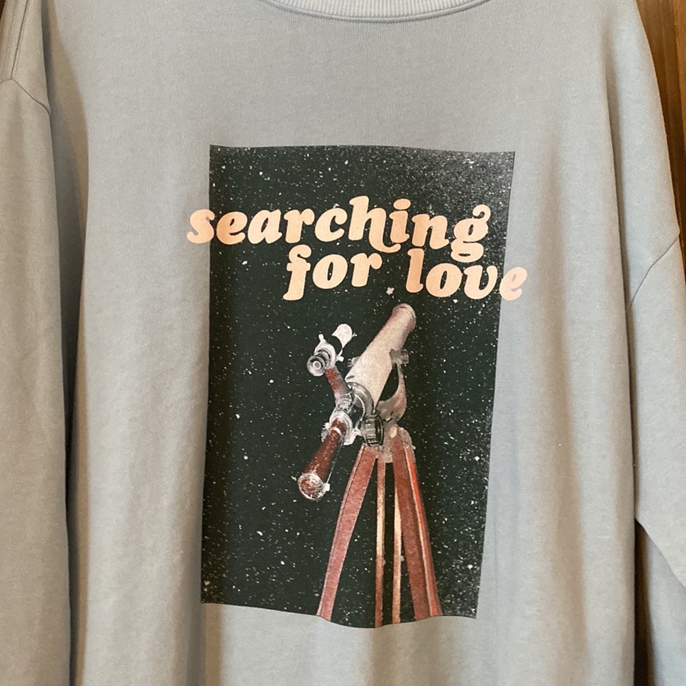 💫 2 for $30 💫 Wild fox sweatshirt - Picture 2 of 3
